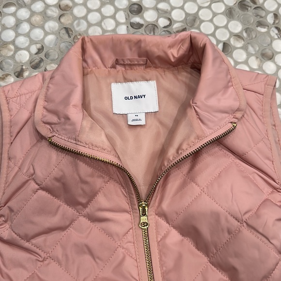 Old navy vest - Picture 2 of 3